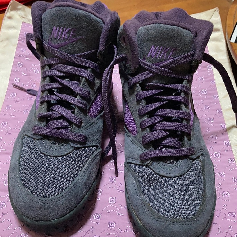 Nike Suede Sneakers